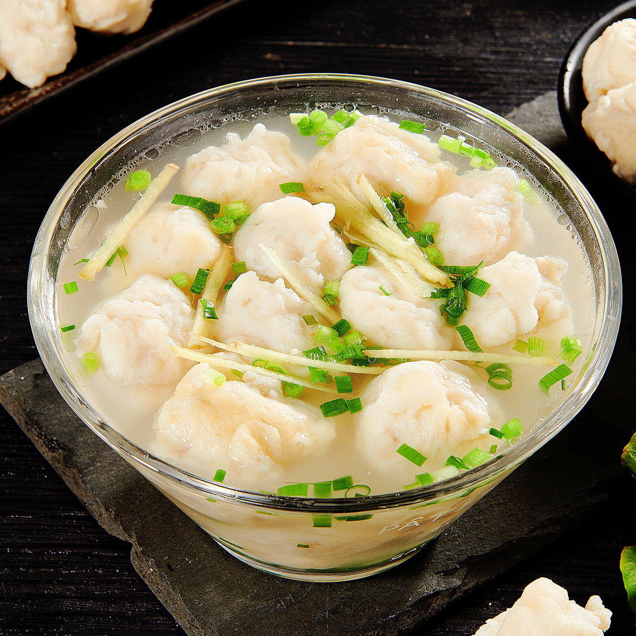 鱼丸手打手工肉丸火锅食材速冻冷冻墨鱼丸