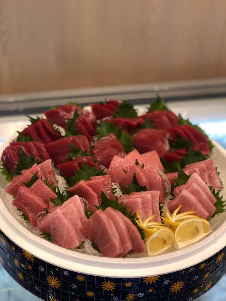 日本蓝旗金枪鱼新鲜刺身肥大腹大腩中中腹肉红金枪鱼