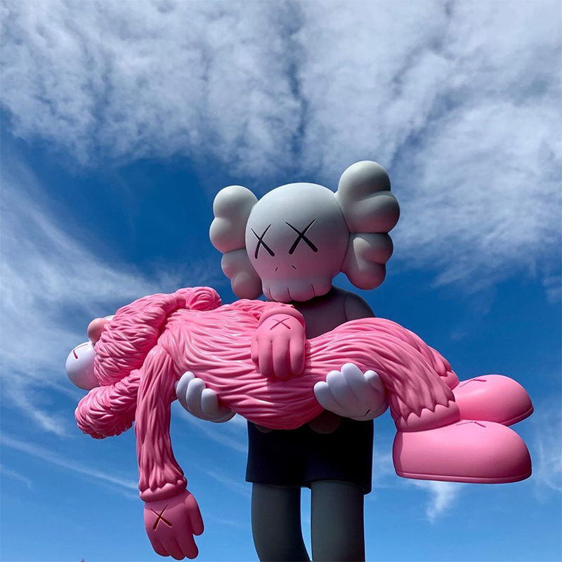 潮牌kaws暴力熊芝麻街公仔玻璃钢卡通玩偶模型网红摆件