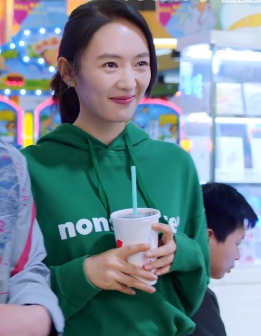 谁说我结不了童谣程璐同衣服绿色连帽卫衣女韩版卫衣