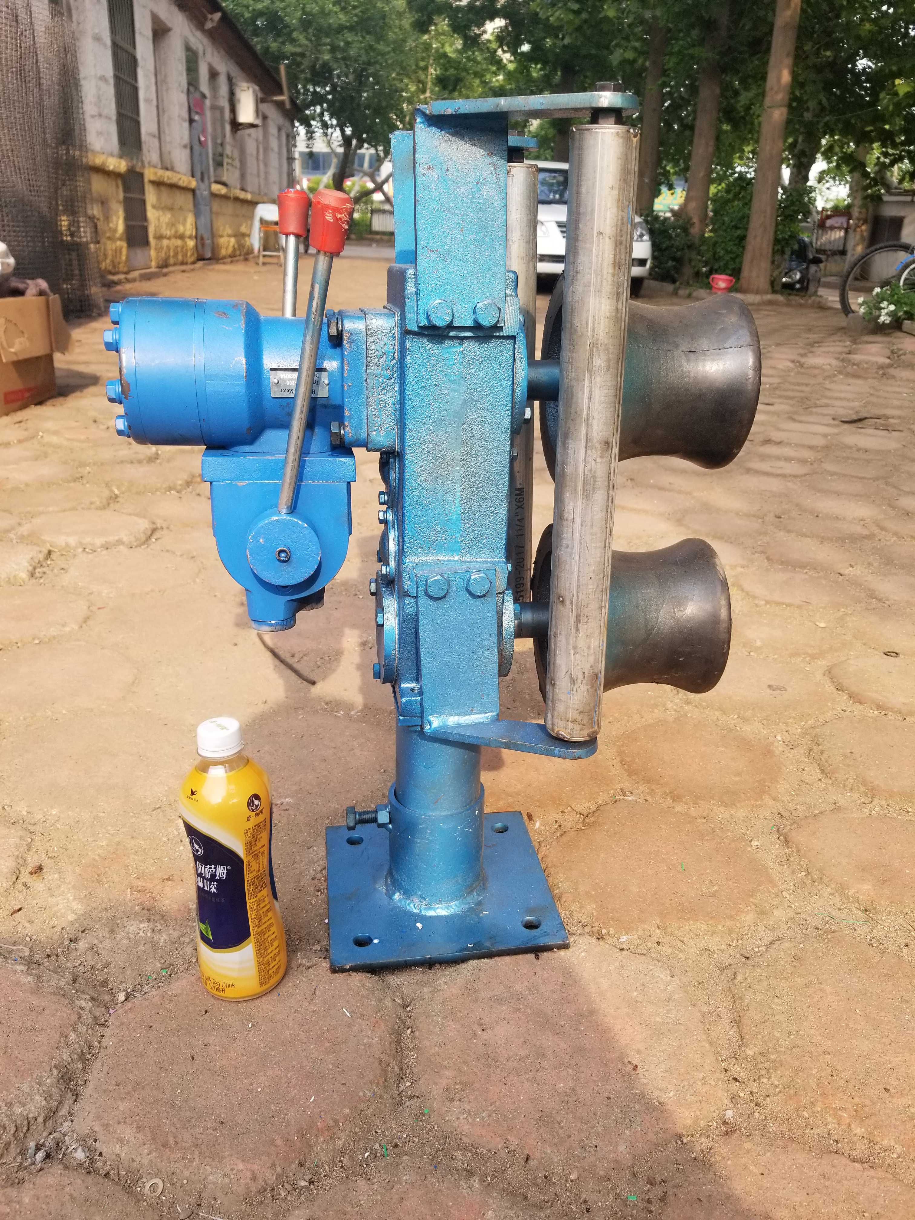 小型液压快艇小船船用起网机双轮起网起笼起渔船其他液压工具