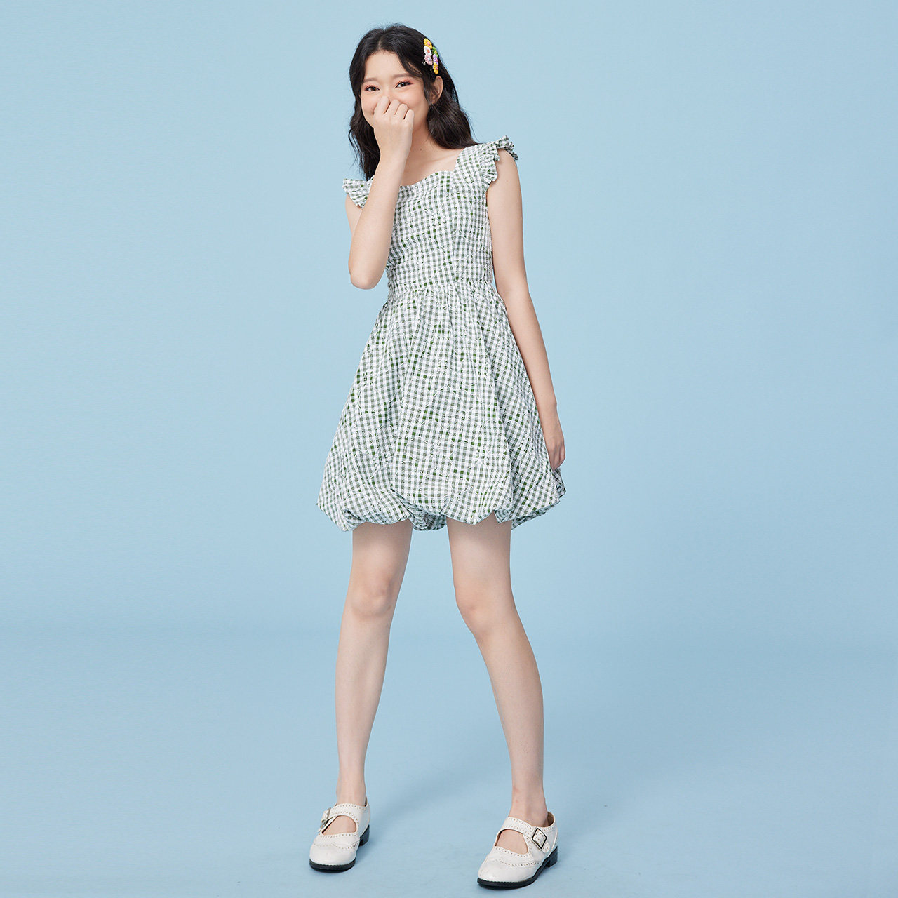 ief爱依服刺绣连衣裙2021新款夏季设计露背绑带连衣裙