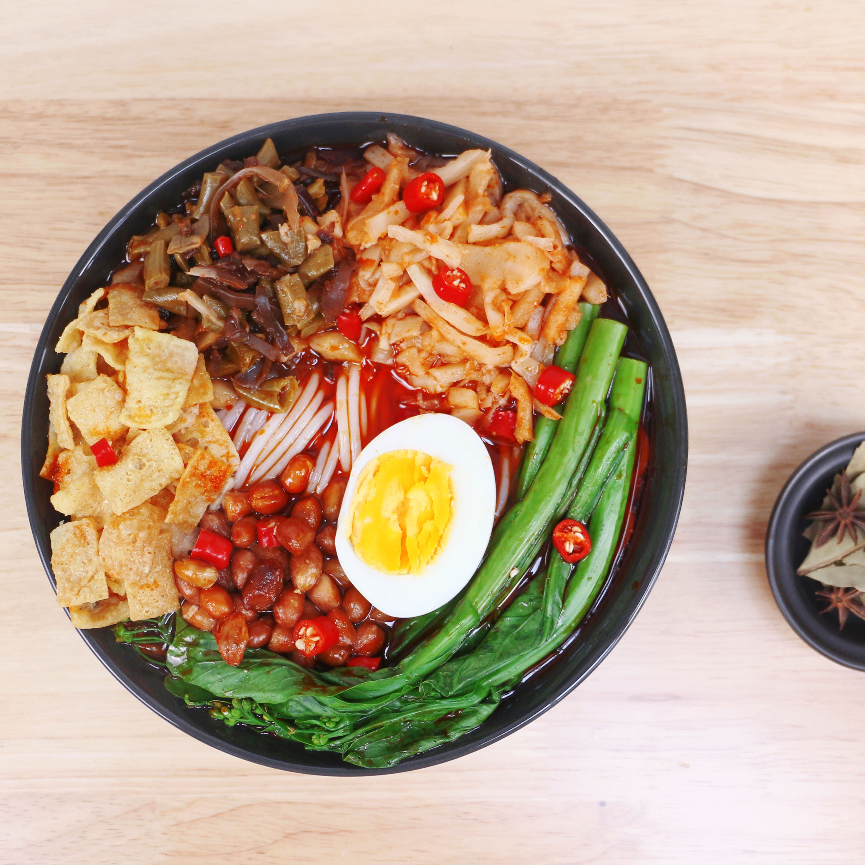 螺蛳老余三鲜浓郁6包广西正宗柳州顺丰包邮螺蛳粉