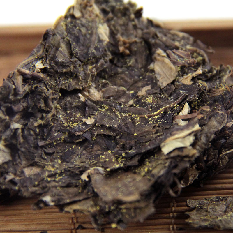 黑茶湖南安化荷香茯砖茶金花手筑荷香茯茶安化黑茶500克荷香茯砖