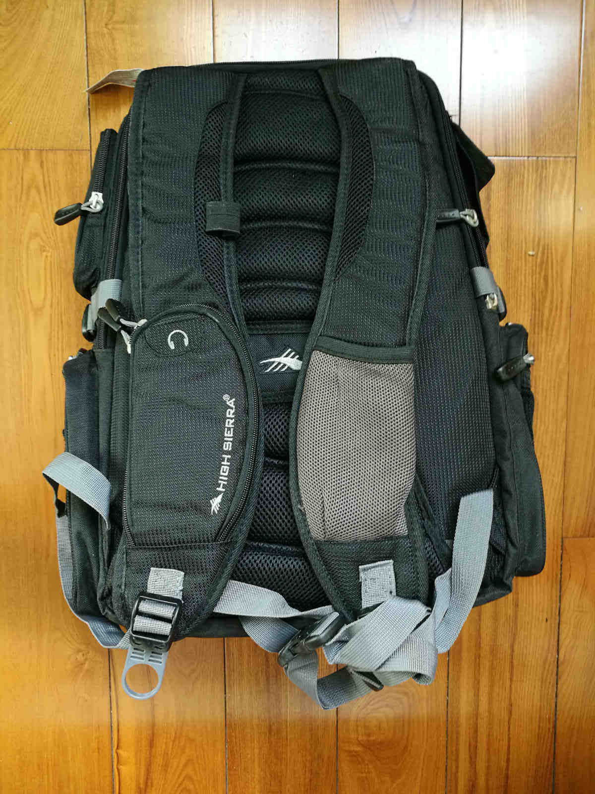 highsierra美国高山马盖先战术双肩背包背包男男士野营双肩背包