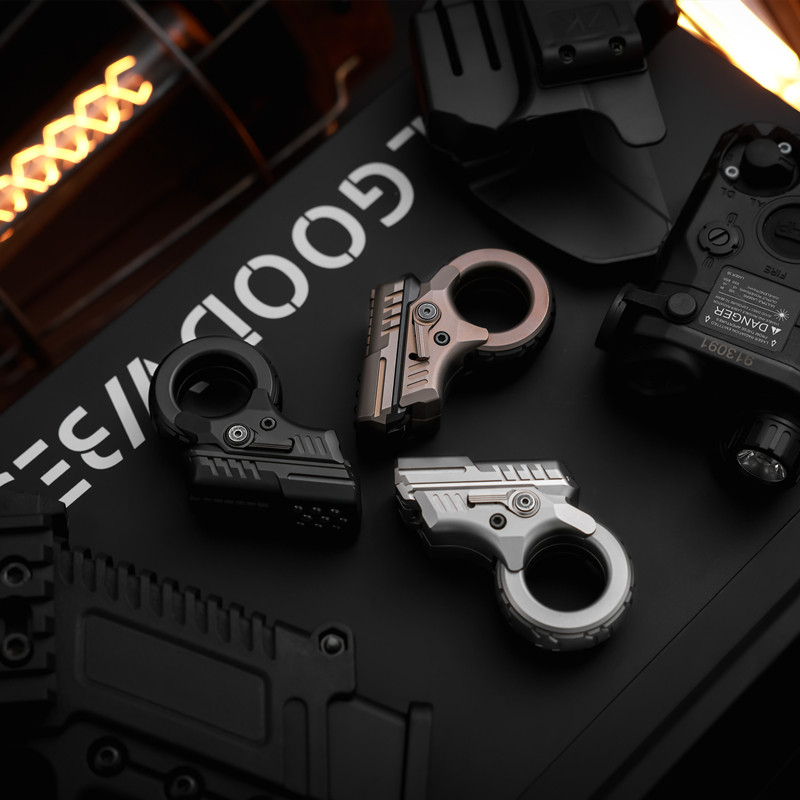 阿祖edc金属推蛋推块解压神器指尖陀螺老铁匠陀螺