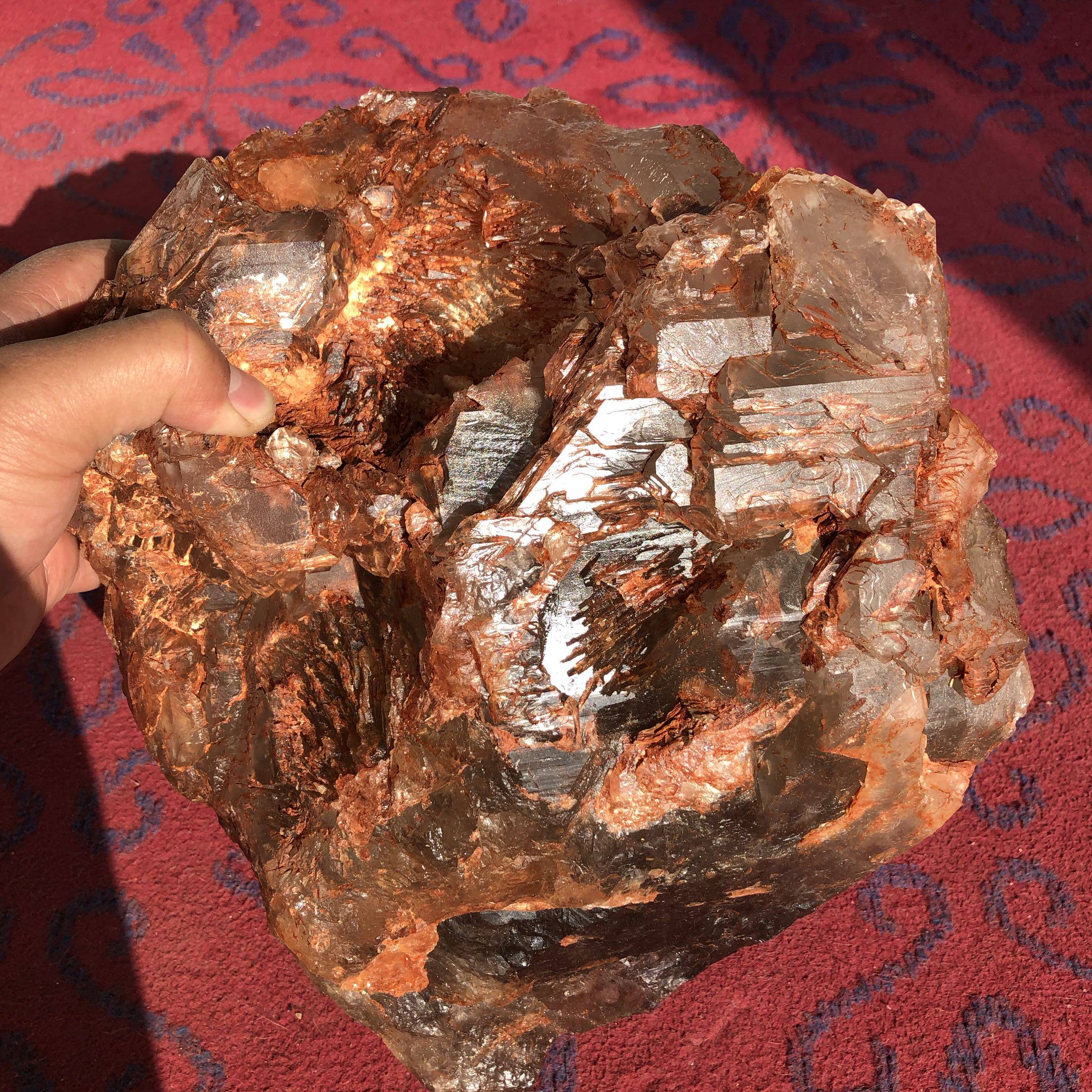 天然马达加斯红泥骸骨水晶原石摆件13.4公斤摆件