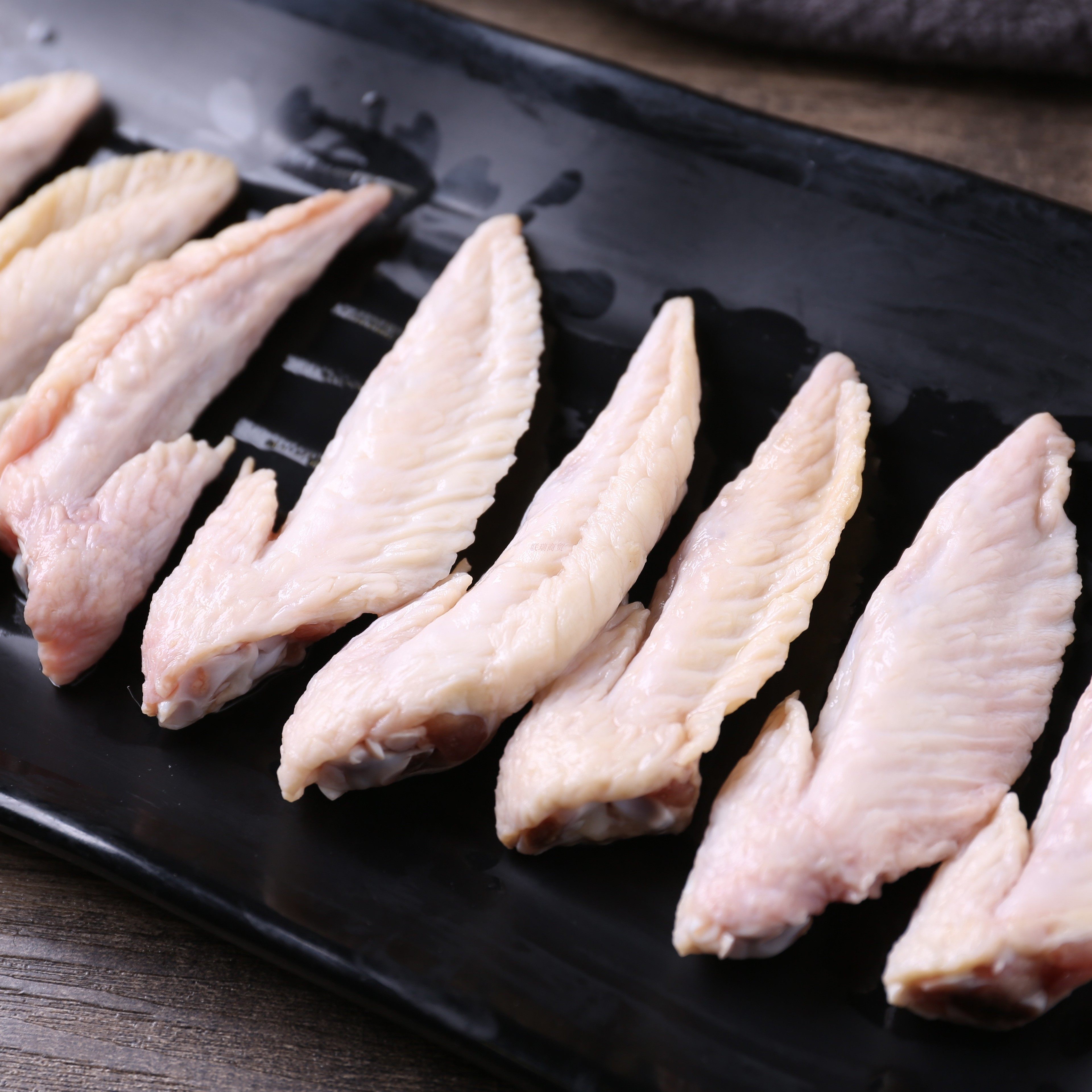 鸡翅新鲜2斤冷冻生翅生鲜鸡肉烧烤卤肉肉鸡生鸡翅