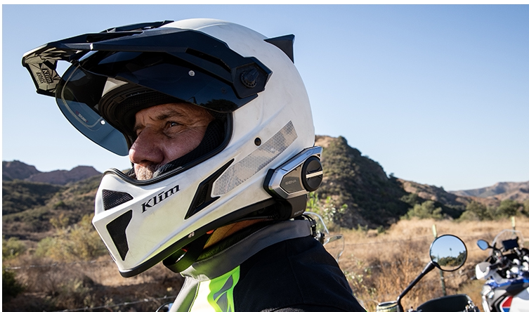 通话现货sena塞纳50s50r摩托车头盔蓝牙耳机车载蓝牙电话