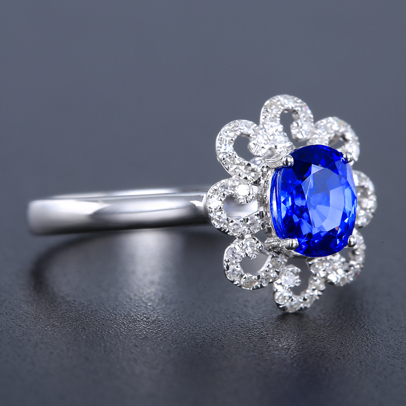 意禄首饰钻石镶嵌金镶嵌珠宝18k戒指蓝宝石0.92克拉手饰