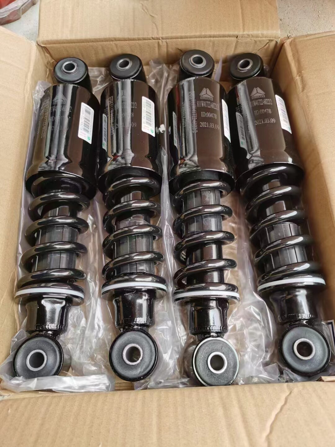 弹簧适用于重汽豪沃t5gtx减震器德卡驾驶室震器其他