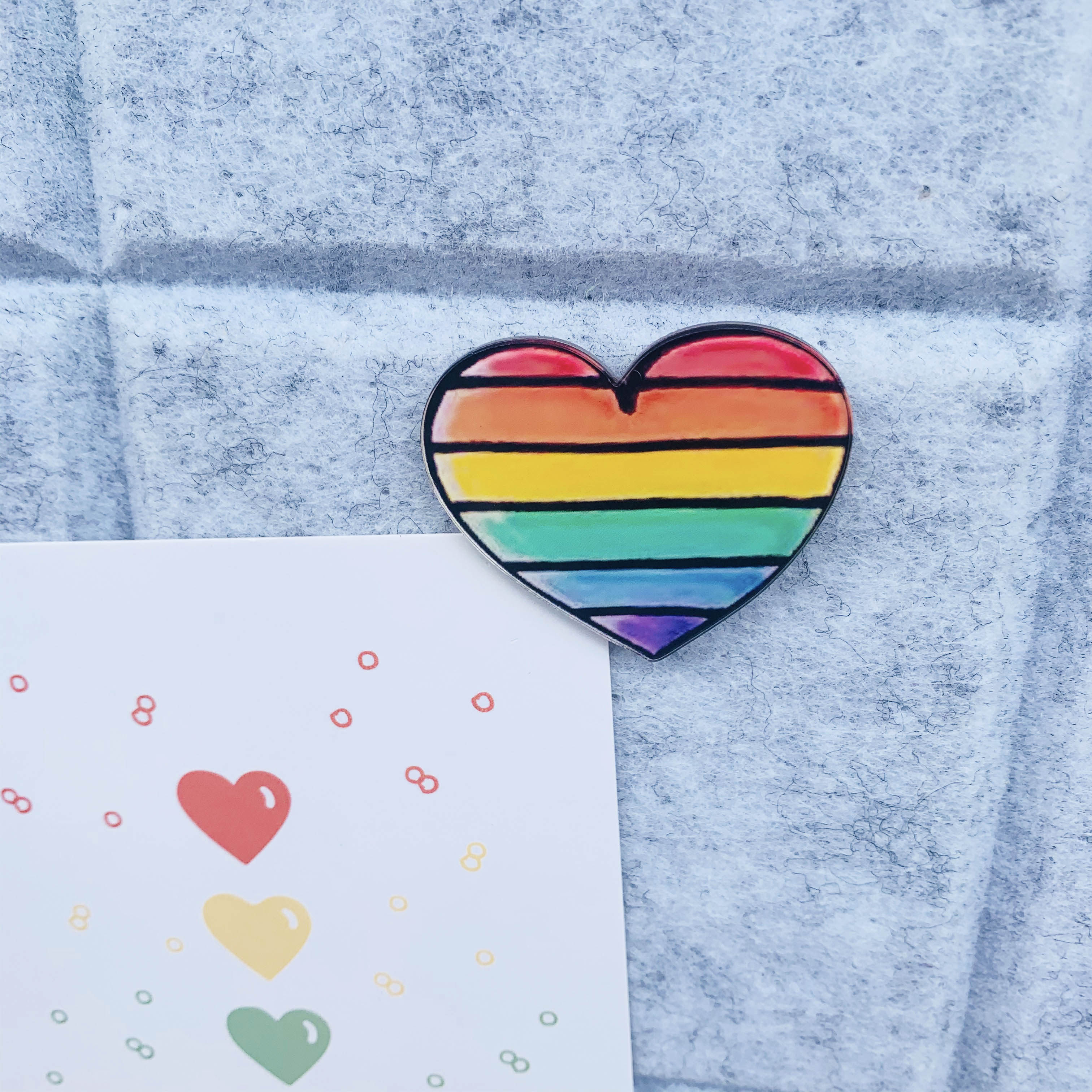 1个彩虹爱心ins可爱造型图钉毛毡软木木板图钉