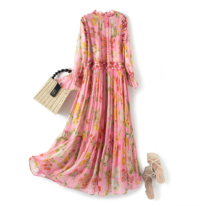 2021年新款真丝连衣裙春夏宽松大牌粉色印花减龄连衣裙