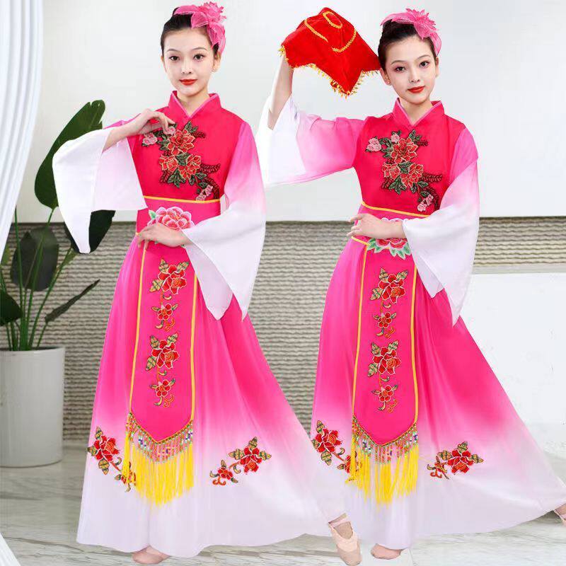 秧歌古装服装演出服新款东北贵妃演出表演扇子民族服装