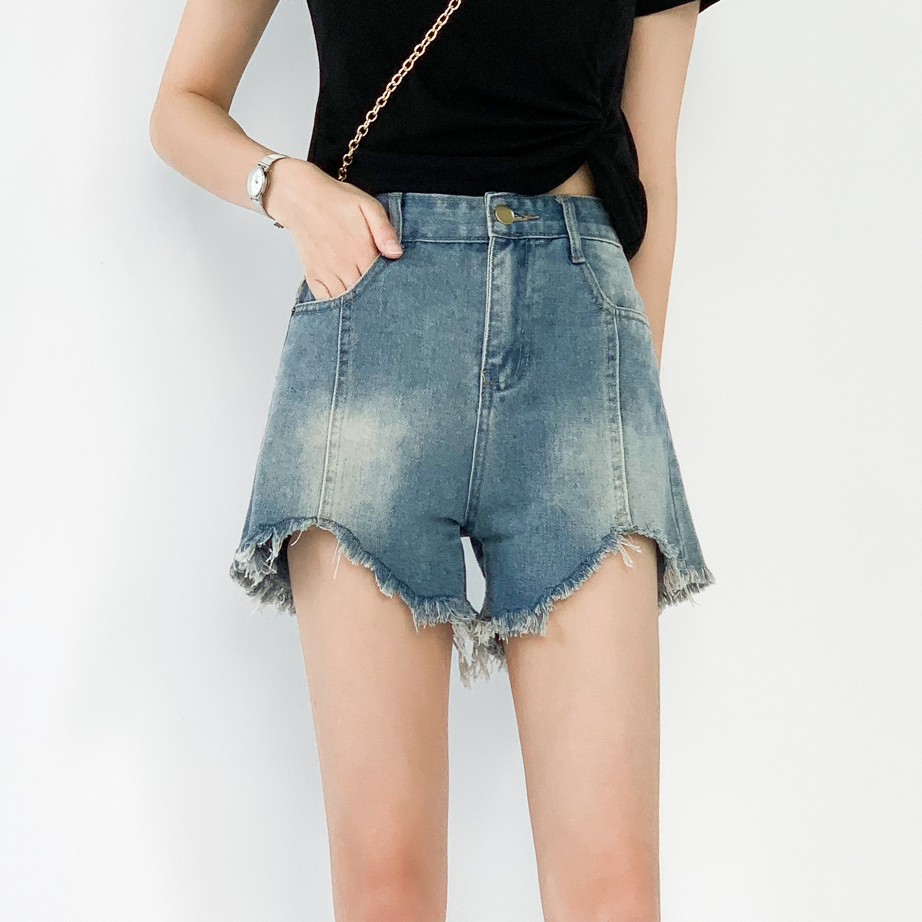 梨形身材穿搭网红牛仔短裤女夏宽松毛边韩版大码女装