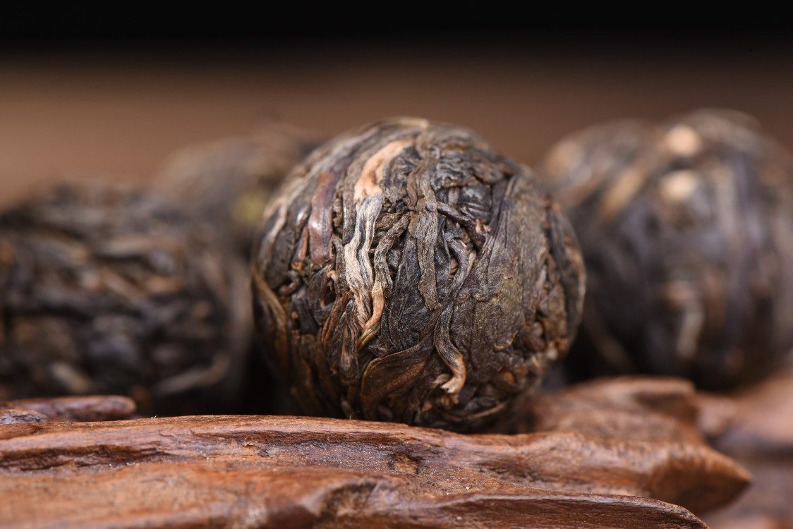 茶叶普洱茶小金砖生茶饼散茶易武普洱小金沱普洱龙珠茶迷你小沱茶