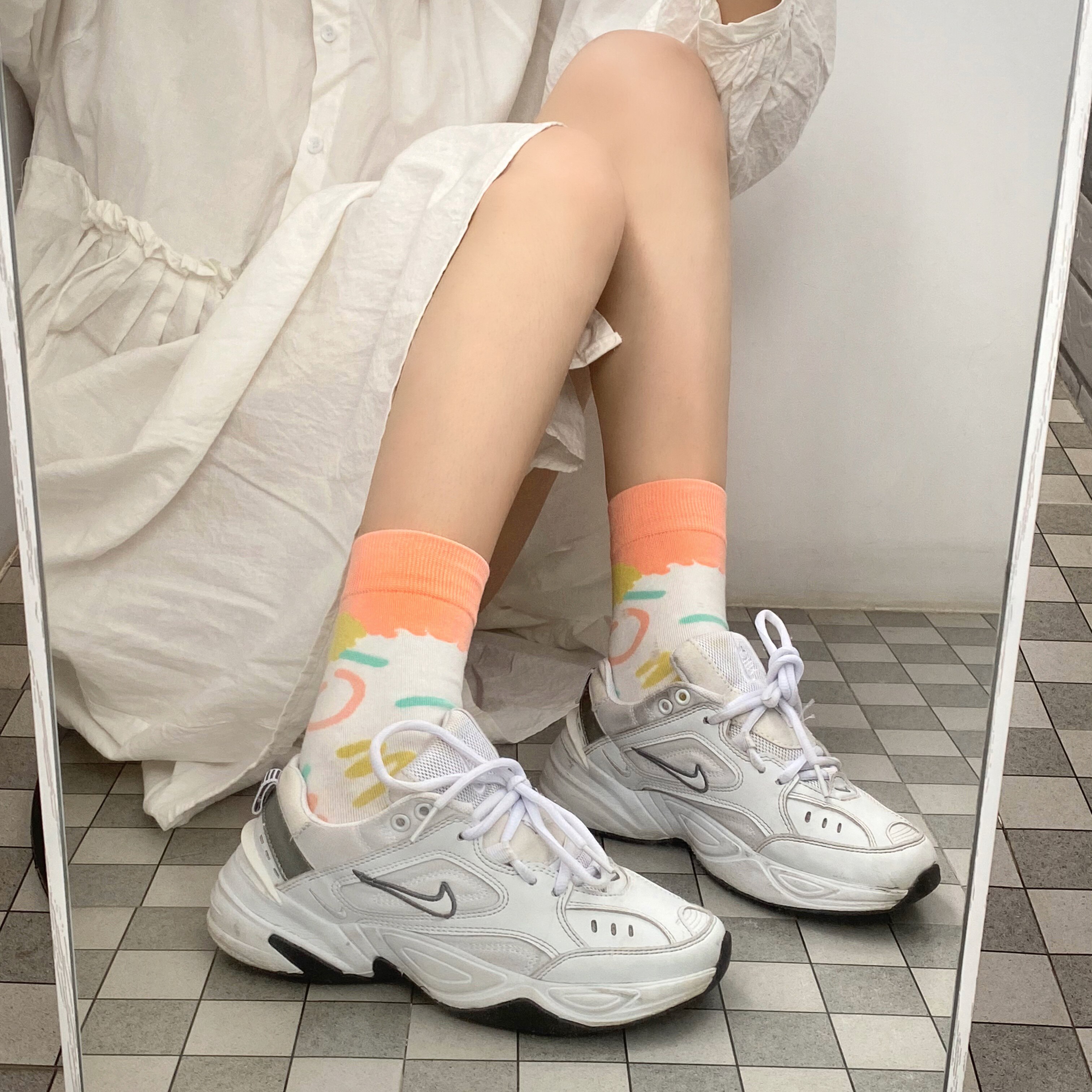 gogo原创女生学院卡通涂鸦可爱袜子少女街头运动袜