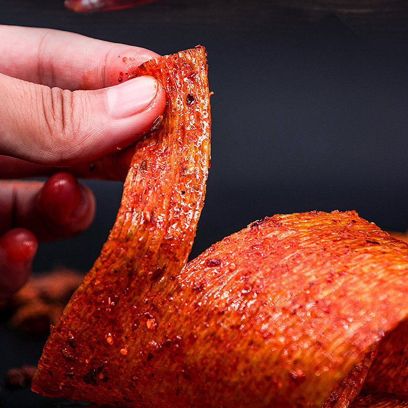 手撕老式大辣片辣条麻辣味道儿时8090童年回忆豆腐干