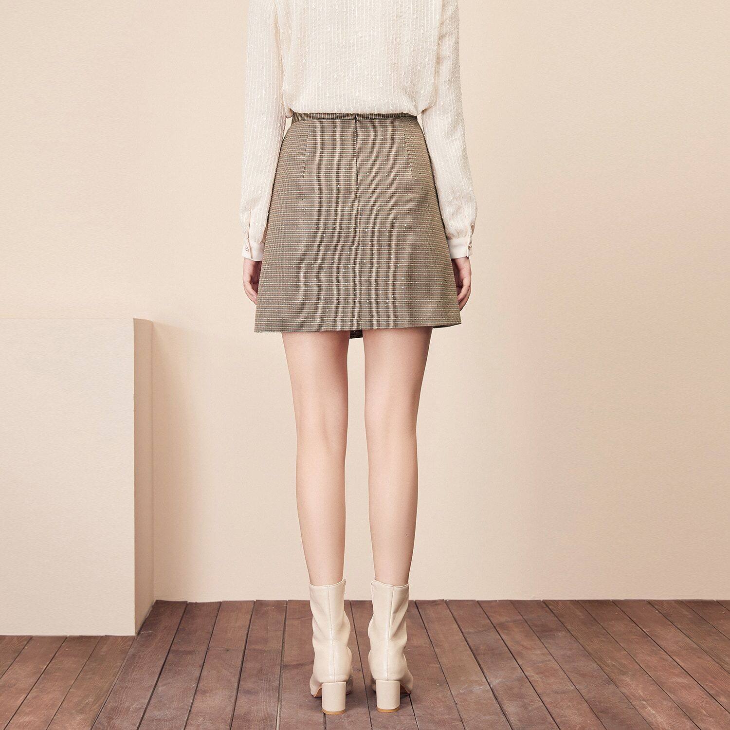 爱居秋季新款女装通勤字版型格纹斜门设计半身半身裙