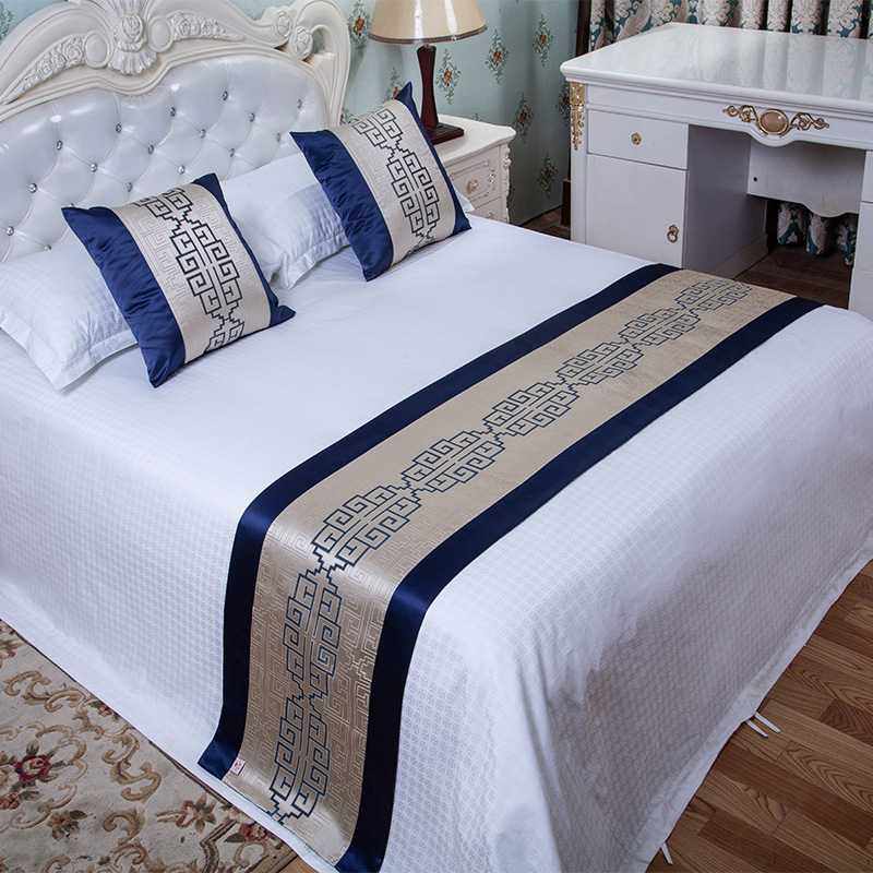 床搭布床围巾民宿装饰床巾长条高档宾馆床上床盖