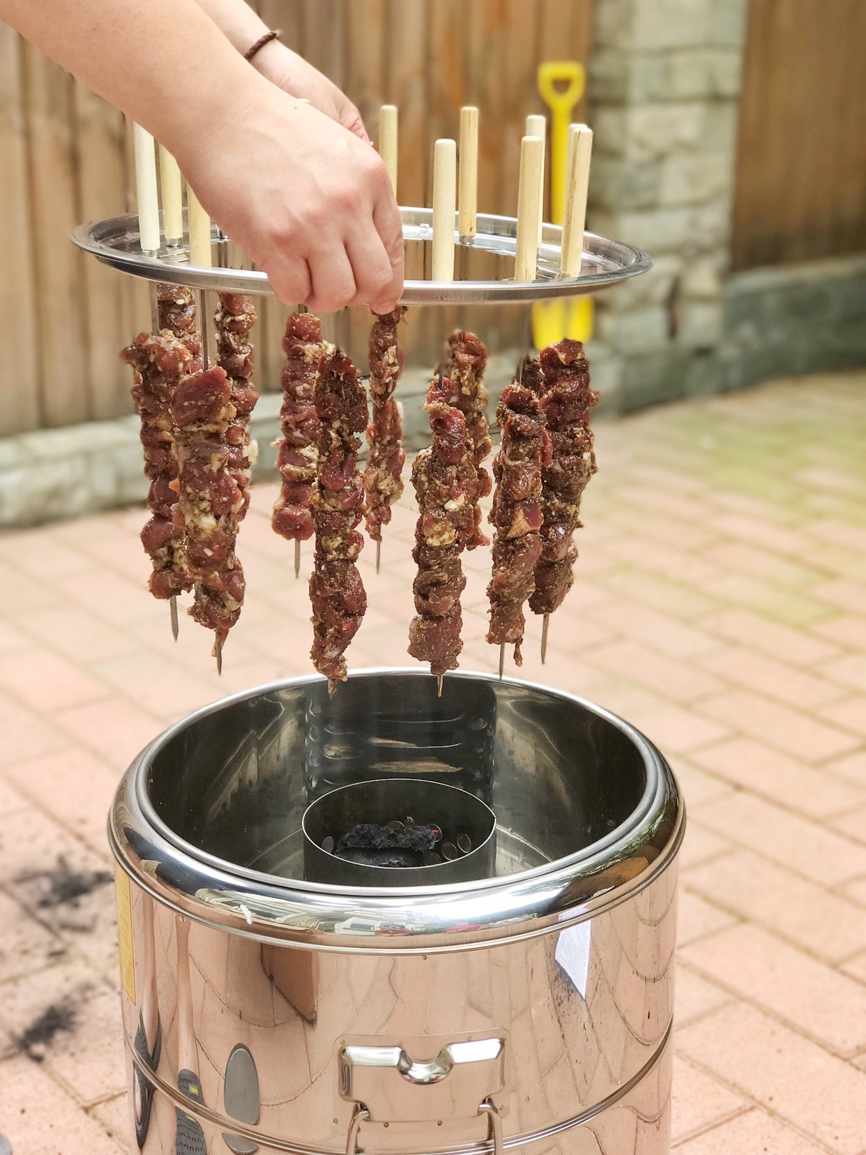 我爱发明无烟烧烤炉家用户外吊炉木炭烧烤架室内焖烤炉电野外用品