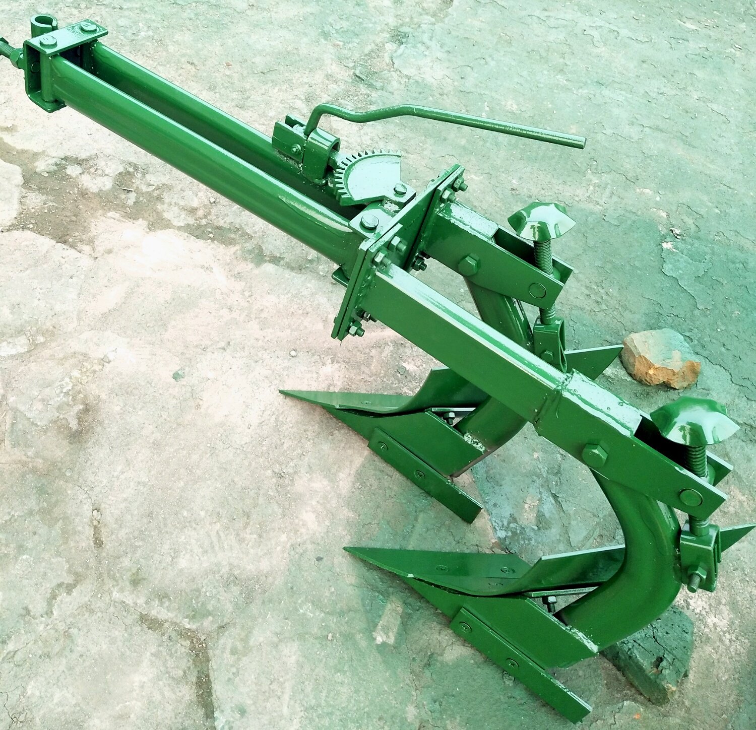 手扶拖拉机配套农具双华犁耕地翻转犁开沟犁松土犁可调节从优