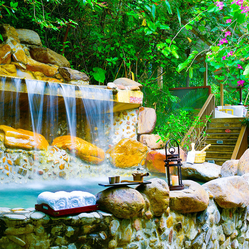 惠州龙门南昆山云顶温泉度假村酒店恒温泳池旅游住宿