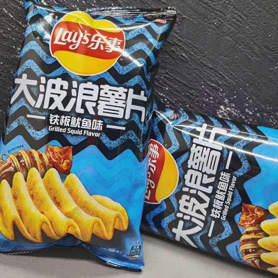 乐事大波波浪薯片铁板鱿鱼鱼味膨化食品办公室零食膨化食品