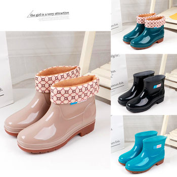 Four Seasons Rain Shoes Women's Mid-Tube Fashionable Adult Short-Tube Waterproof Anti-Slip Cotton Kitchen Working Warm Wear-Resistant Rubber Shoes and Boots