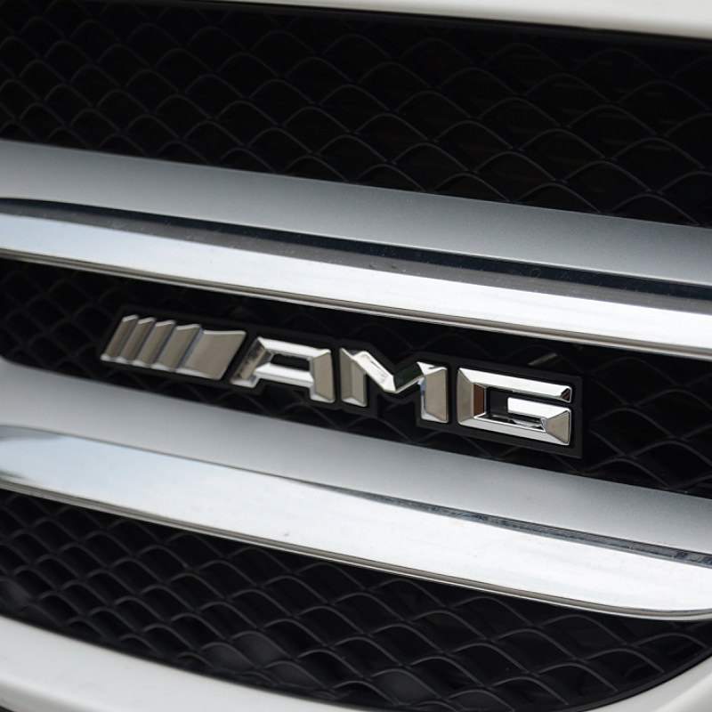 2021c260l奔驰glc260le300lamg中网标志gla金属贴标汽车车标