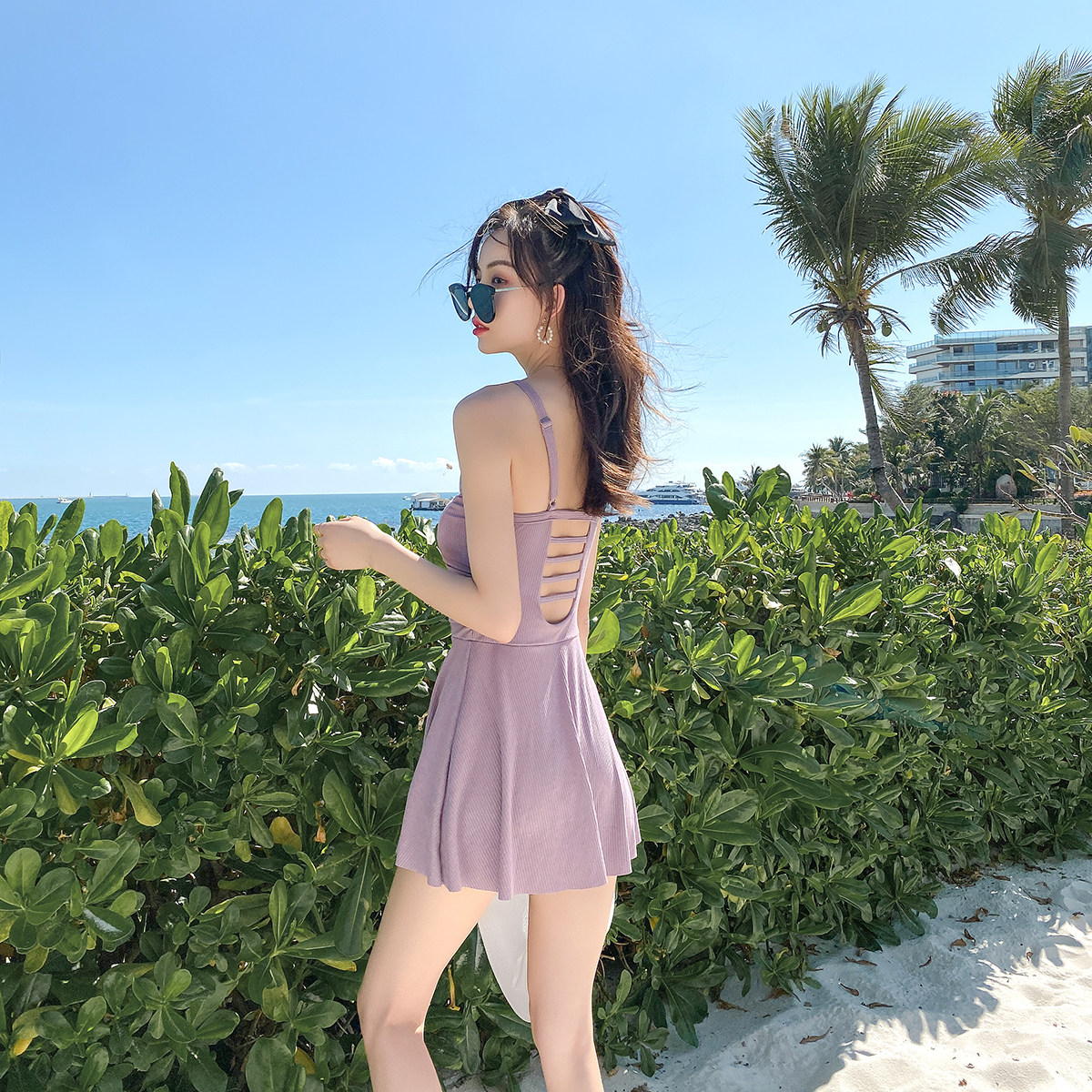 2020新款泳衣连体裙式吊带露背温泉游泳衣小胸连体泳衣