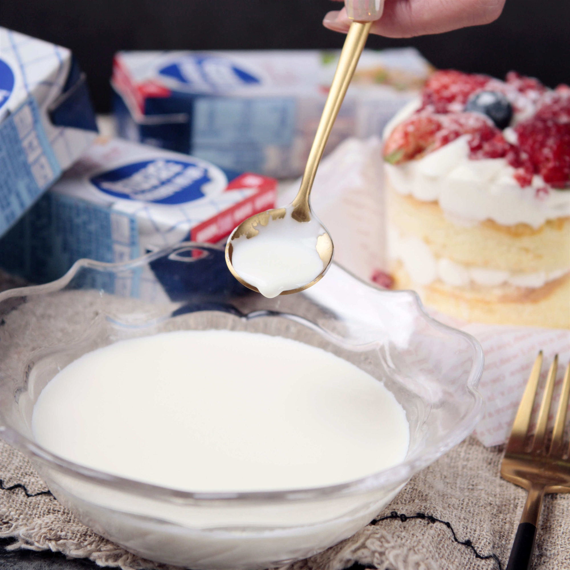 奶油雀巢250ml4盒动物性家用烘焙小包包装蛋挞奶油