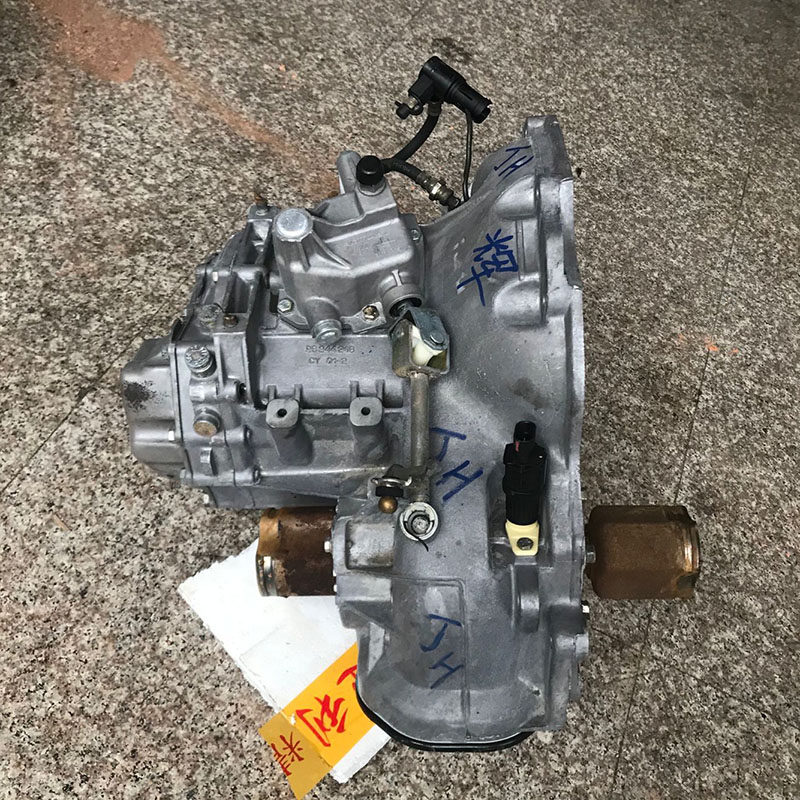 适用于别克凯越雪佛兰乐风科鲁兹手动自动变速箱总成变速箱