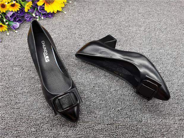 春达女鞋2022春秋秋季新款真皮浅口中跟跟单单鞋