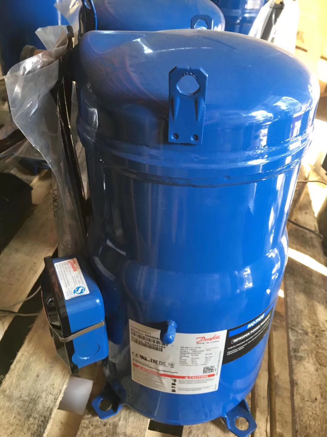 sh140a4alcsh120a4alcsh105a4alcsh161a4alc原装丹佛斯压缩机空调配件
