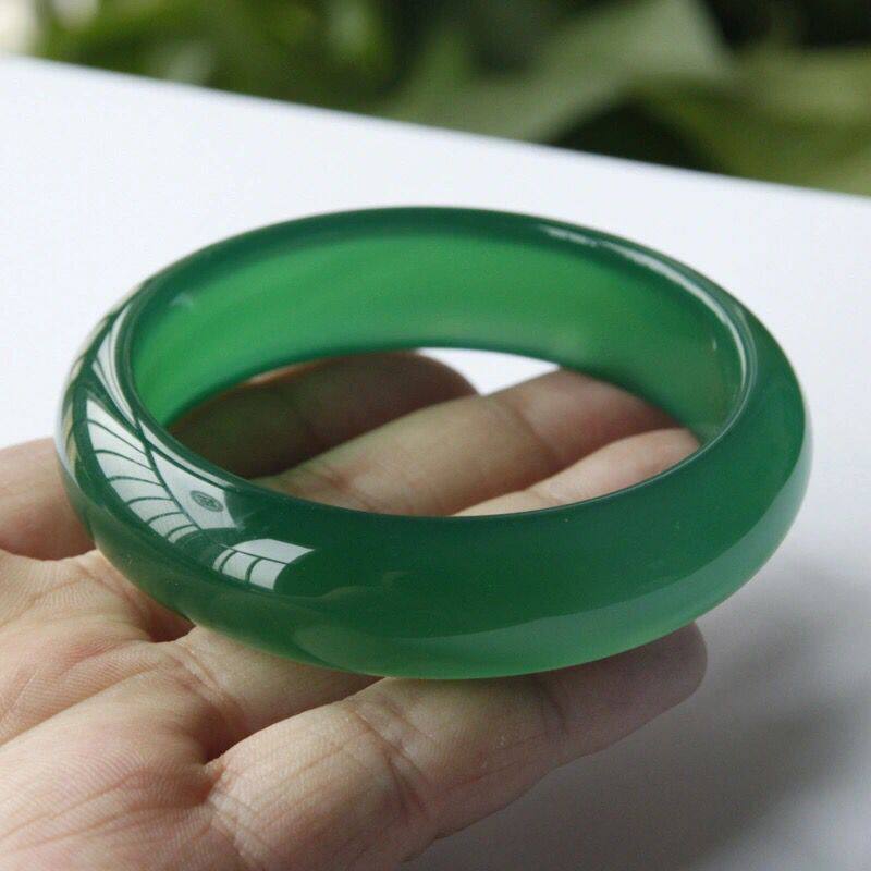 玉手手镯玛瑙玉髓镯子少女清新苹果绿色朋友手饰