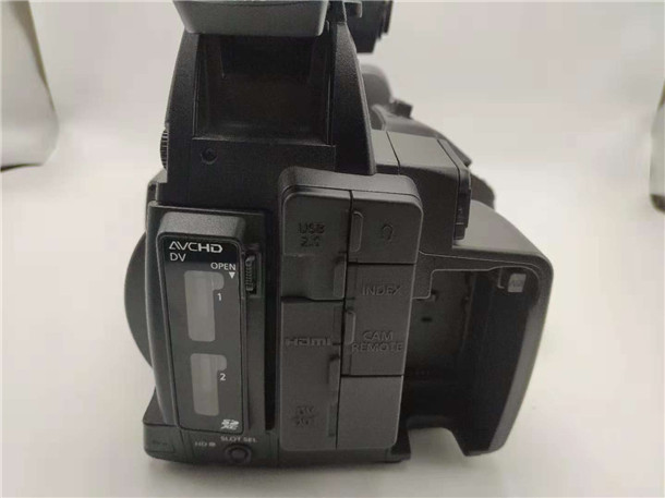 松下panasonicag-ac130mc摄像机二手130mc卡机高清数码摄像机