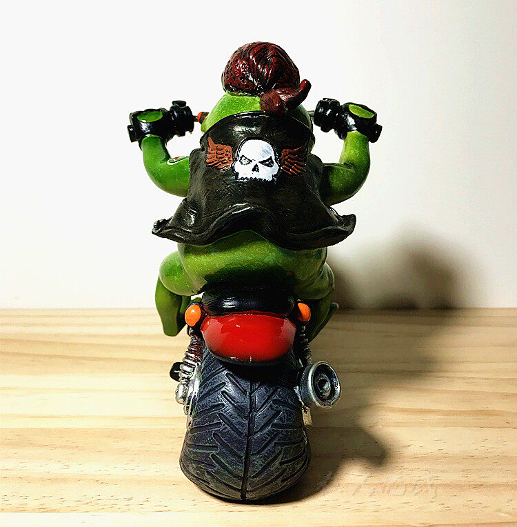 新款装饰品青蛙餐厅牛蛙家居客厅摆件摩托车个性摆件