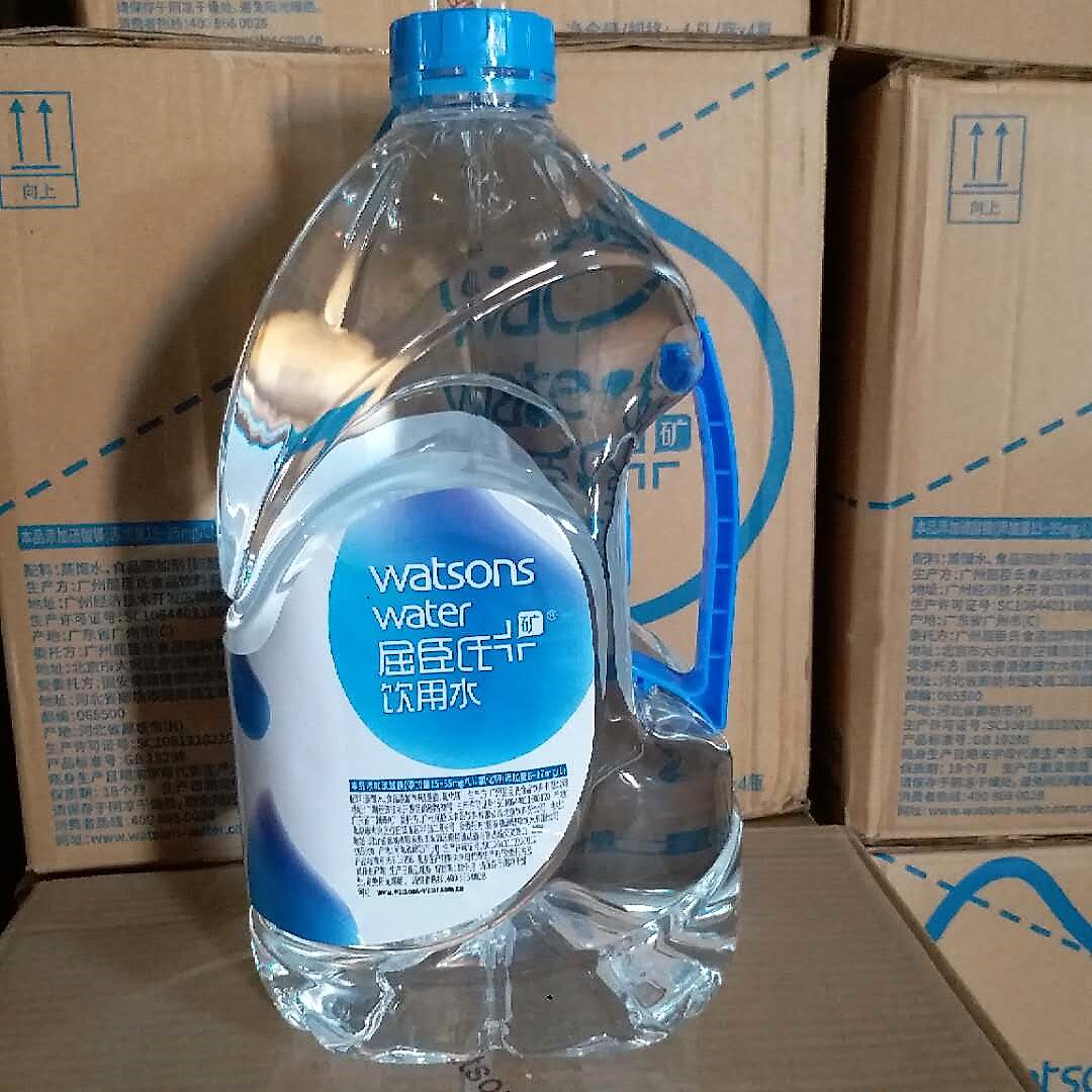 北京包邮今年10月生产屈臣氏矿物质蒸馏制法饮用水饮用水