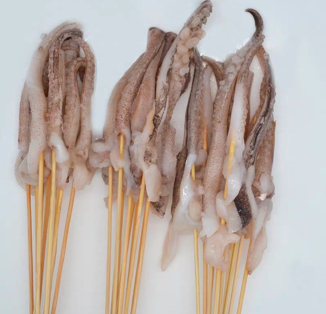 鱿鱼铁板串烧烧烤冷冻小串商用食材小鱿鱼须串冷冻鱿鱼