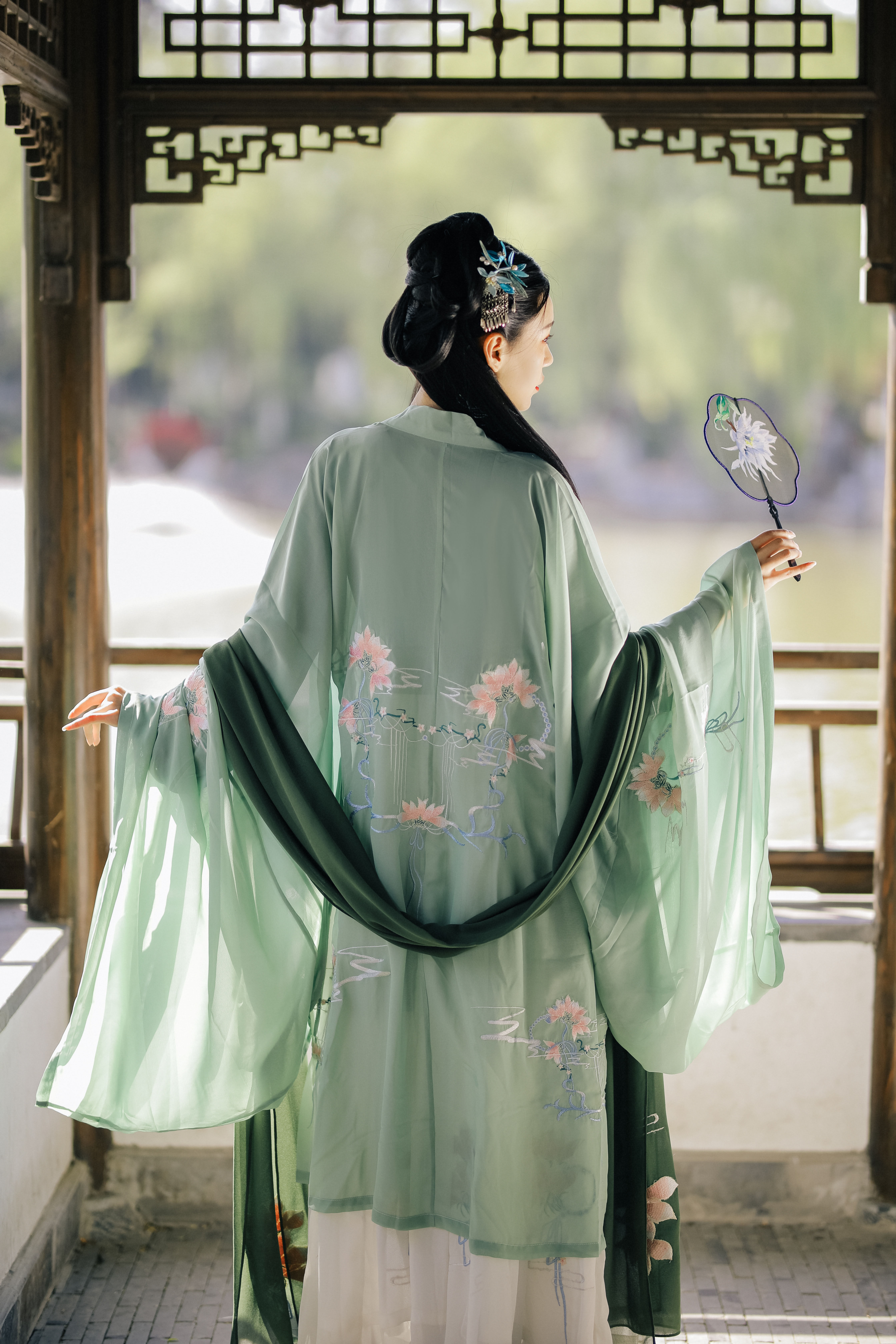 原创汉韵阁女中现货夏现货刺绣国风袖衫汉服芙蓉民族服装