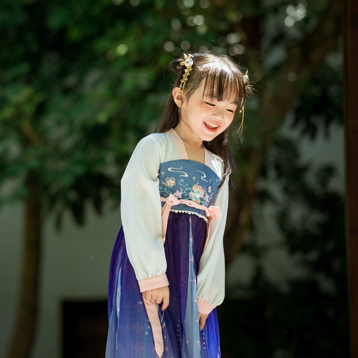 萌乎原创女宝汉服秋款儿童古装复古女童襦裙唐装