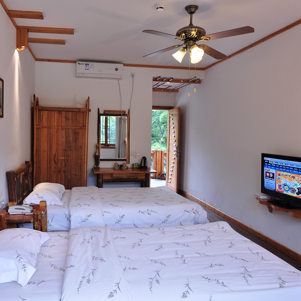 清远连州龙潭客栈自由行可选连州地下河湟川三峡千年瑶寨门票