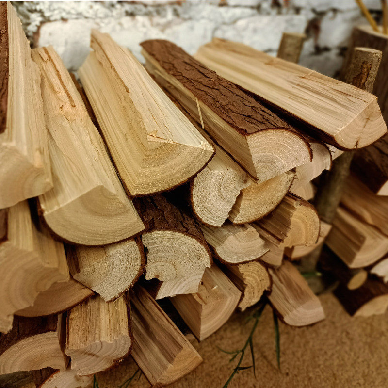 木柴柴火干柴火烧火柴松木果木篝火晚会烧烤烧烤炭