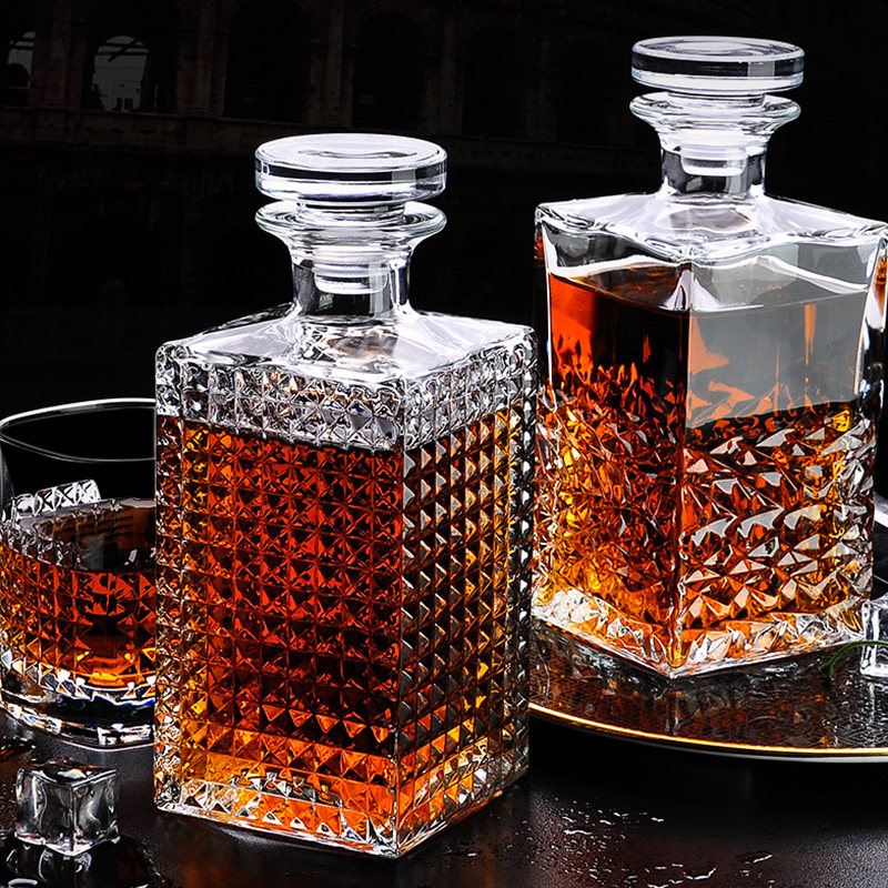 酒瓶意大利进口路易治水晶玻璃威士忌密封空瓶瓶子异形