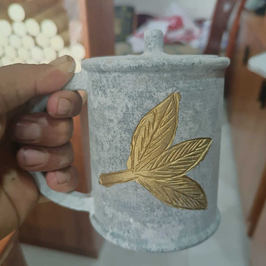 西藏墨脱石杯带盖皂石水杯手工手工制制作大容量方便砂锅