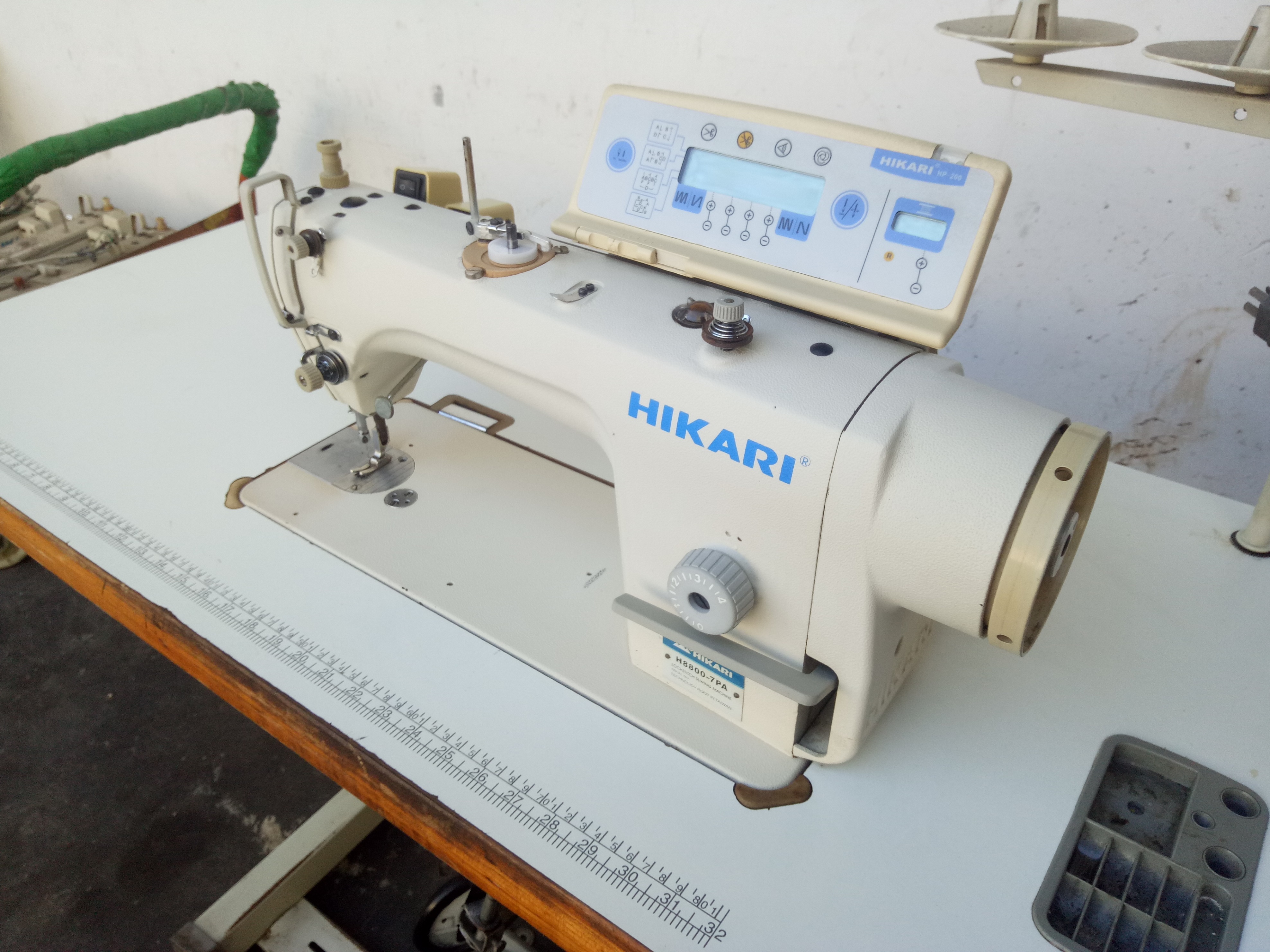 缝纫机二手手工业富山电脑直驱平车平缝机蓝字家用缝纫机