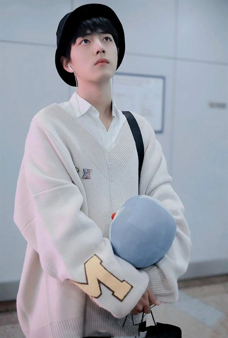 offwhite肖战同衣服情侣装毛衣2019慵懒套头针织衫秋冬毛衣