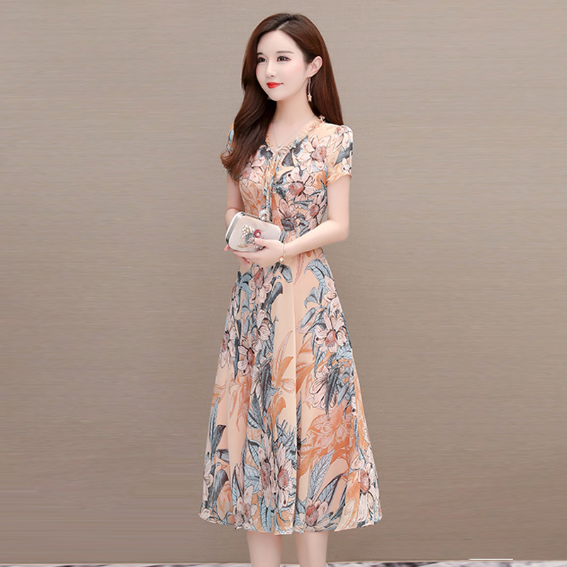 高端雪纺碎花连衣裙子2022年新款夏天洋气质高贵夫人阔太太妈妈