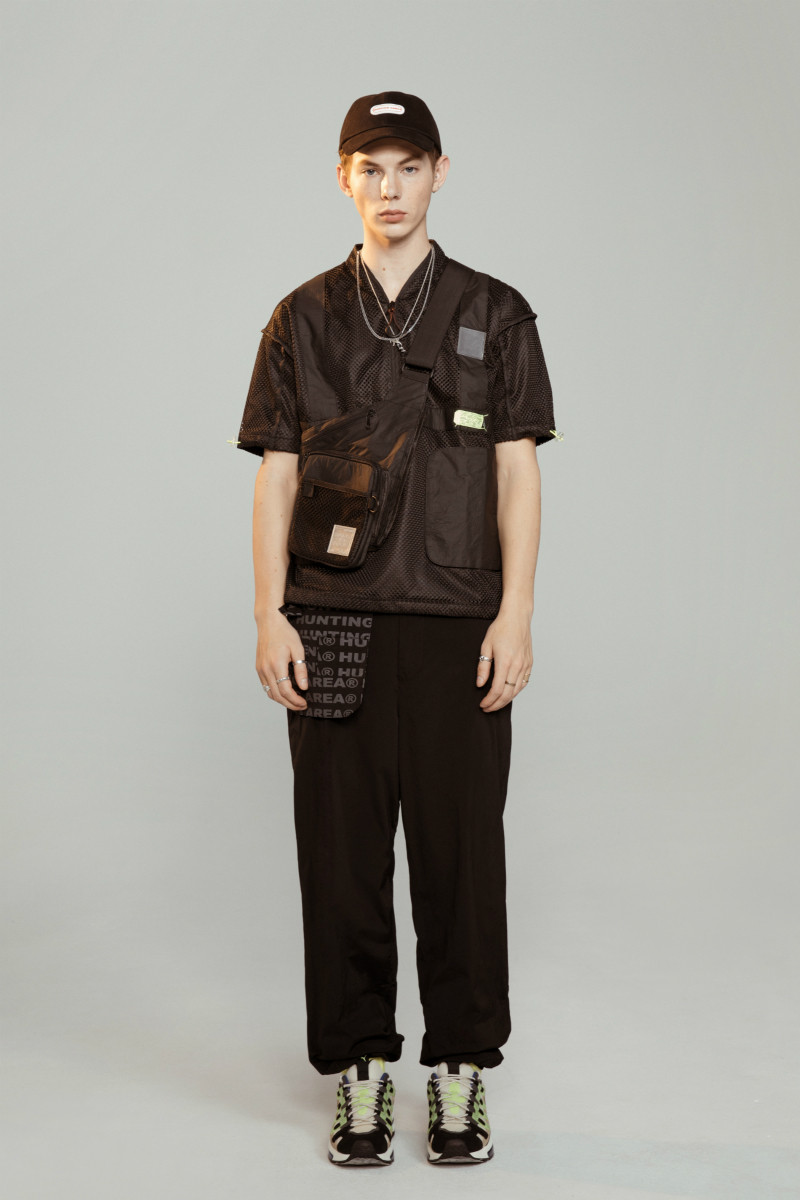 huntingarea春秋新品原创设计网眼拼接杜邦纸感机能t恤